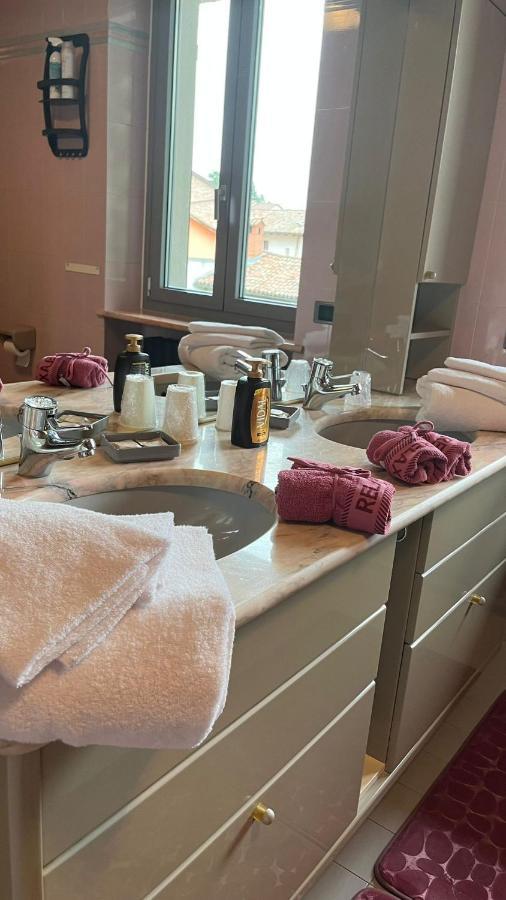 L'Alba Bed & Breakfast Magliano Alfieri Bagian luar foto