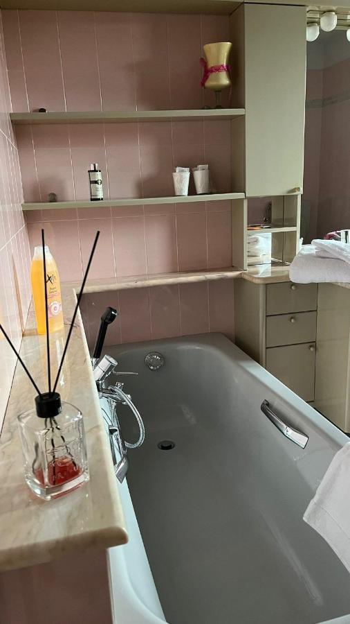 L'Alba Bed & Breakfast Magliano Alfieri Bagian luar foto